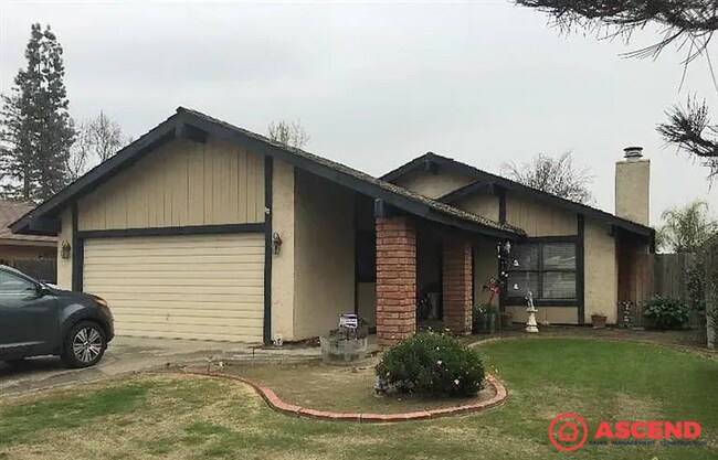Primary Photo - Quaint Home Near Pacheco and Stine!
