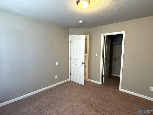 Building Photo - 114 Pitts Griffin Drive