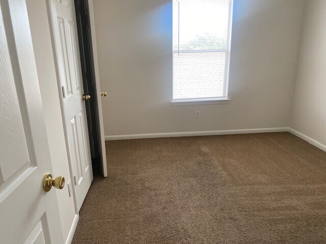 Building Photo - 15330 Forest Creek Farms Dr