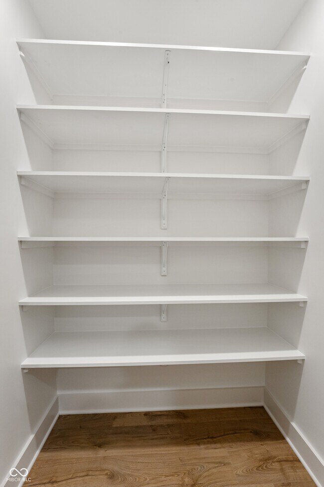 Building Photo - 5123 Oak Rdg Pl