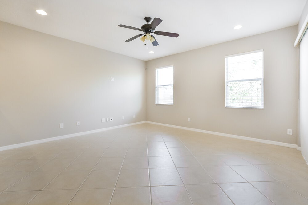 Building Photo - 1304 Travertine Terrace