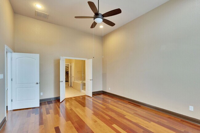 Building Photo - 109 Aria Rdg