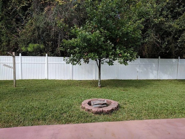 Backyard Firepit - 23996 Creek Parke Cir