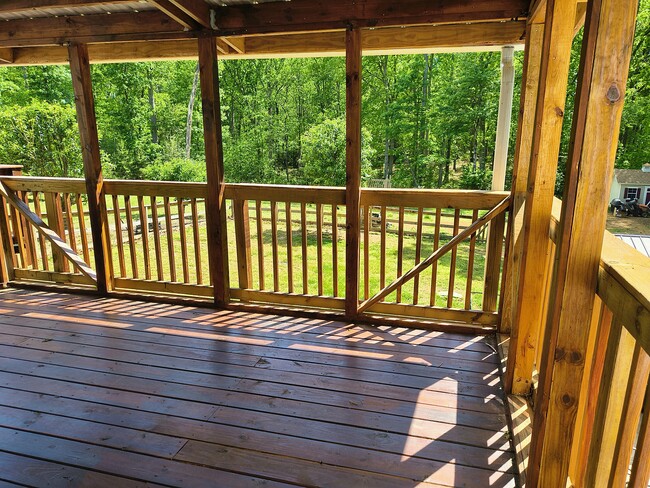 Building Photo - 5195 Old Gray Farm Ln