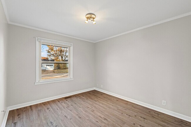 Building Photo - Sweet on Nectar