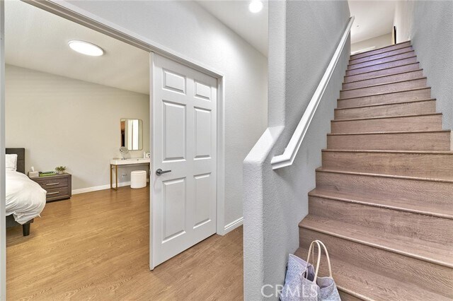 Building Photo - 1139 Elfstrom Dr