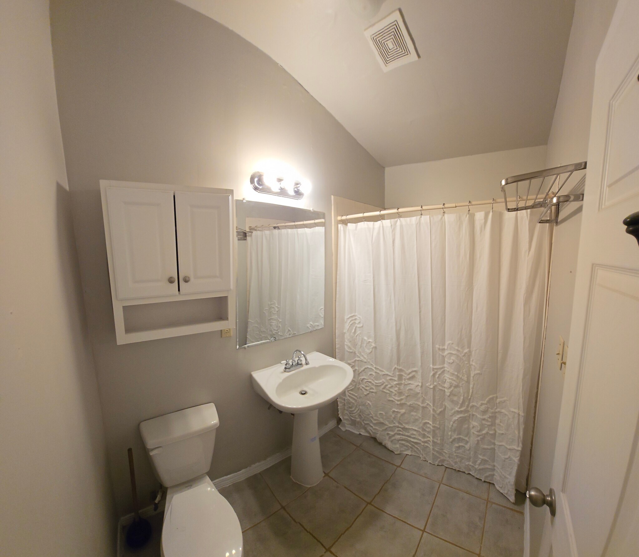 Building Photo - 348 Oasis Dr