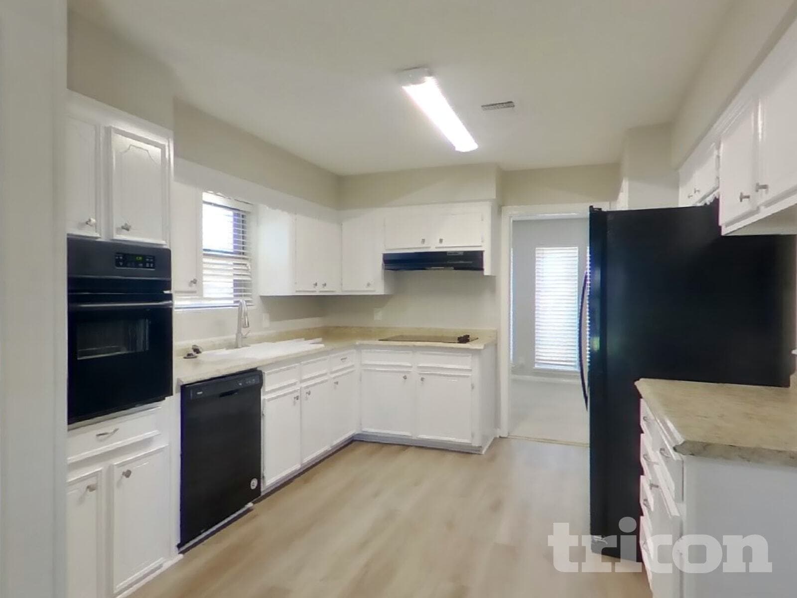 Building Photo - 902 La Nell Drive Deer Park TX