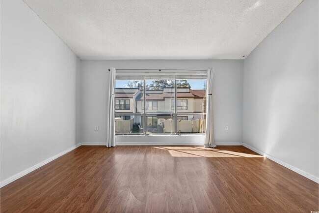 Building Photo - 1012 Possum Trot Rd