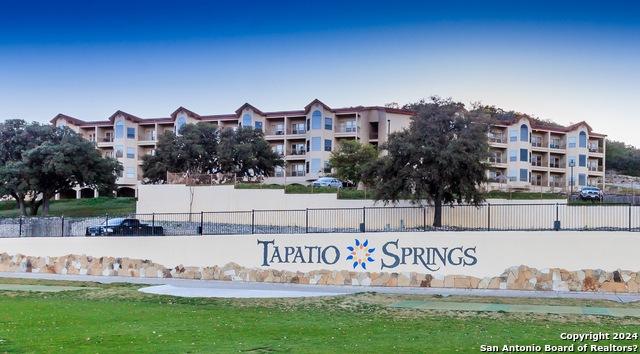 Building Photo - 20 Tapatio Dr E