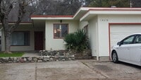Building Photo - 14634palmeravenue.is4lease.com