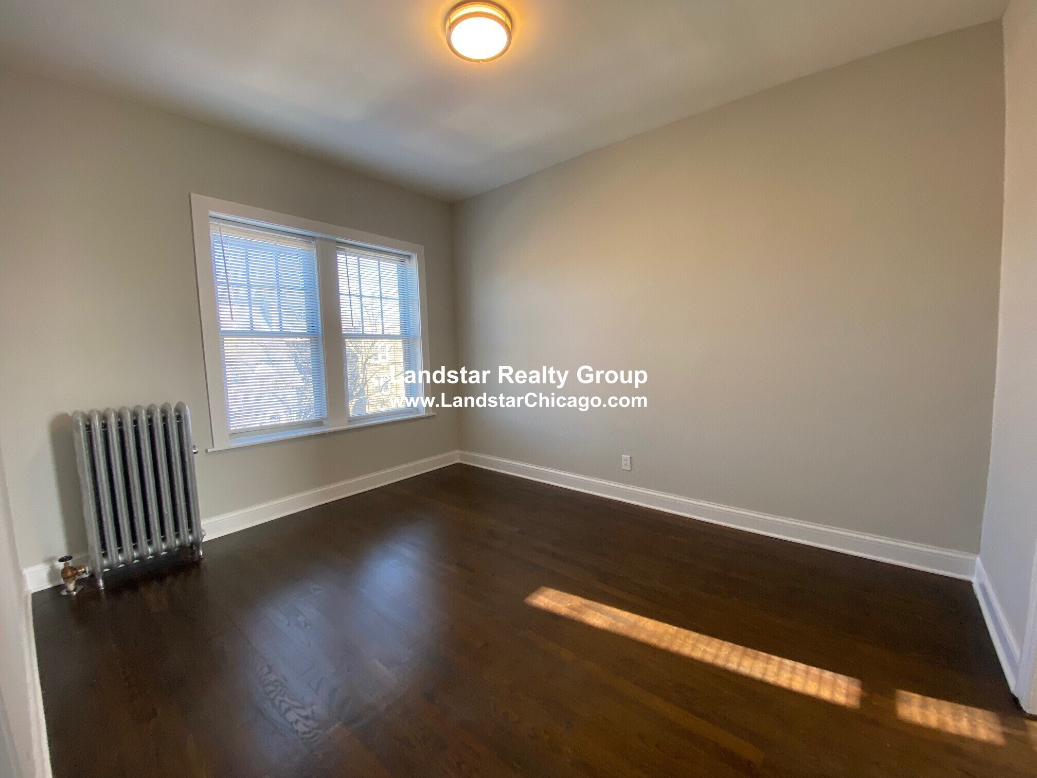 Building Photo - 730 Reba Pl
