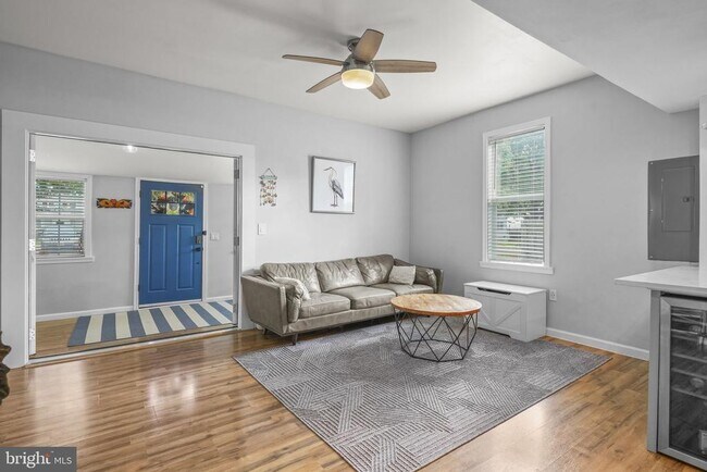 Building Photo - 6032 Melbourne Ave