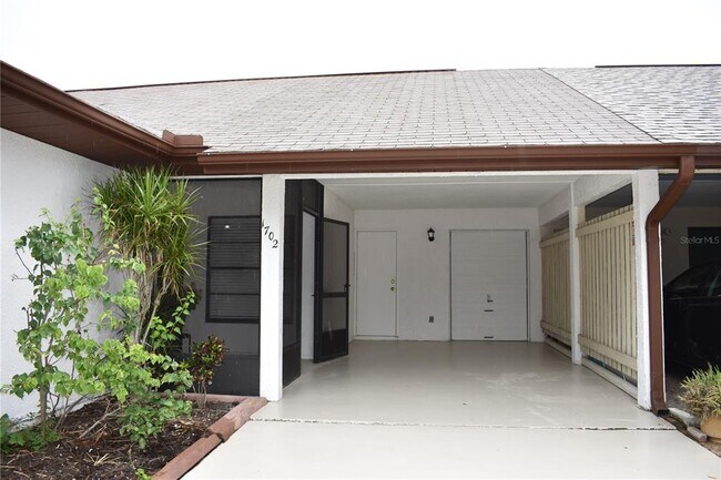 Building Photo - 1702 Aura Ct