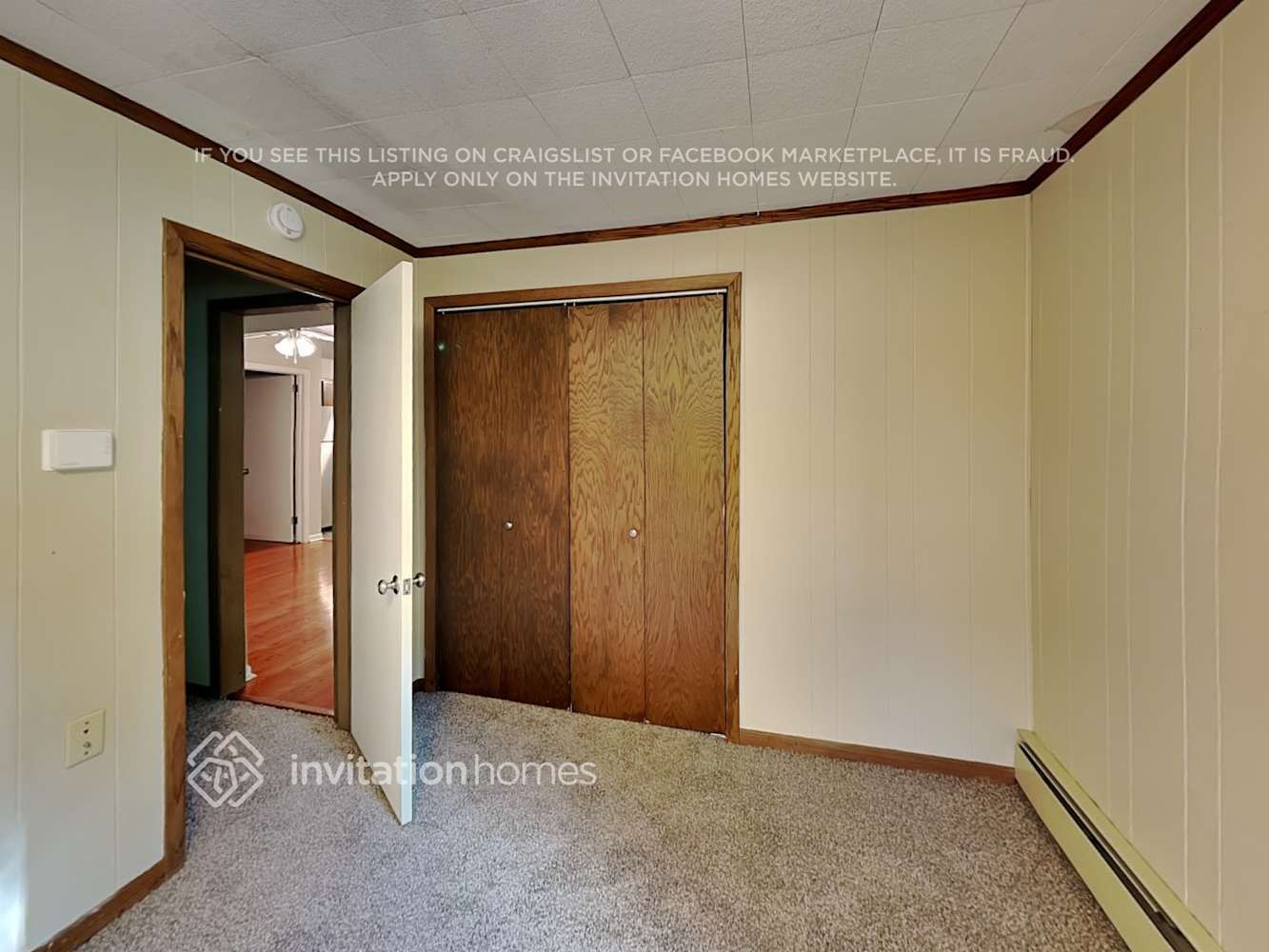 Building Photo - 10905 Irwin Ave S