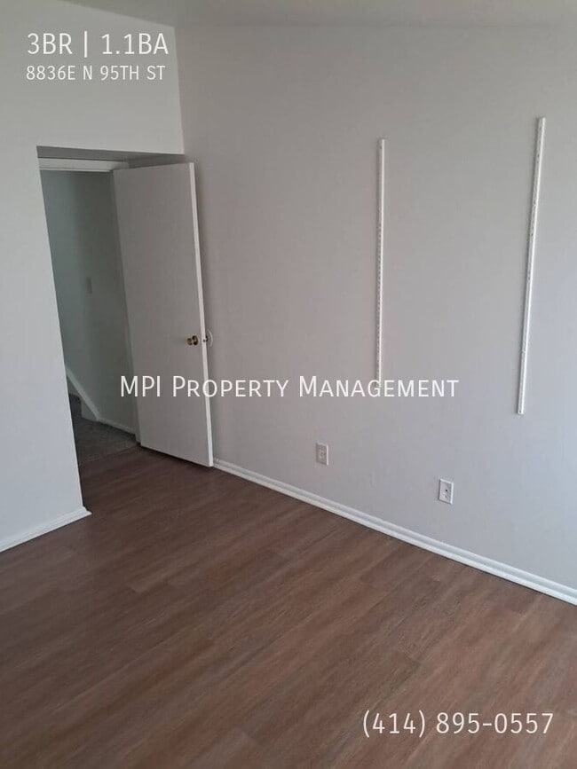 Building Photo - 8836 N 95th St
