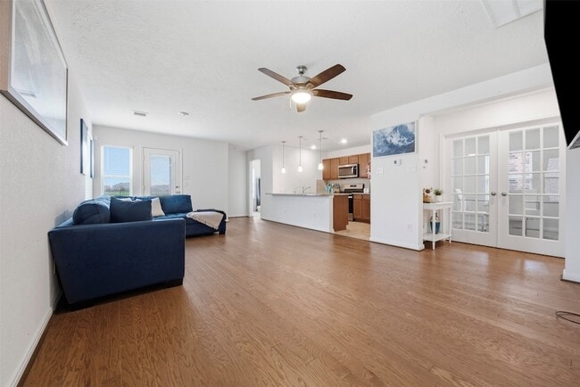 Building Photo - 25343 Trinity Oakley Ct