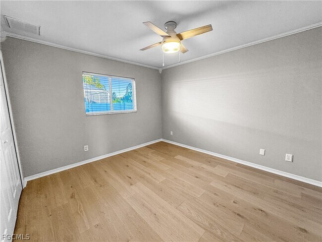 Building Photo - 326 SW 29th St