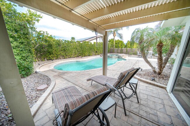 Building Photo - 43512 Via Magellan Dr