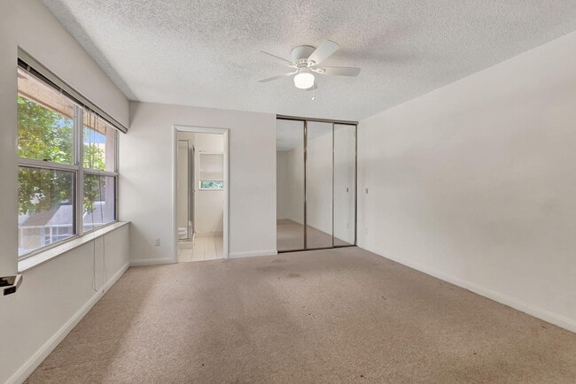 Building Photo - 4004 Medford Ct