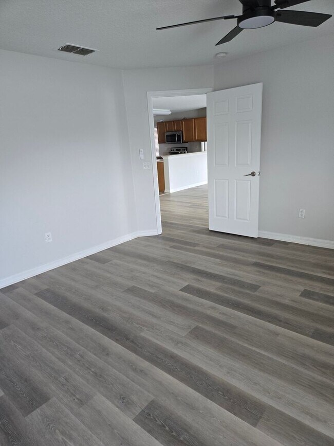 Building Photo - Awsome 3BR House in Sanford