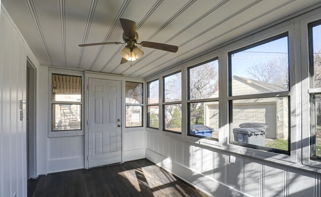 Building Photo - FOR LEASE | Tulsa | 2 Bed, 1 Bath Home - $...