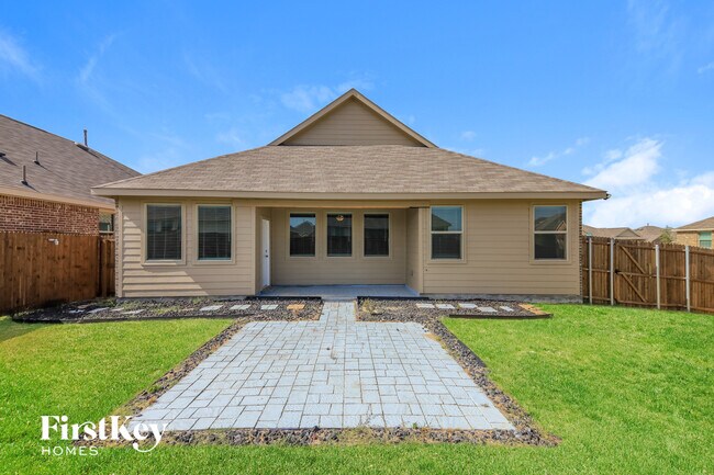 Building Photo - 2144 Clarion Dr