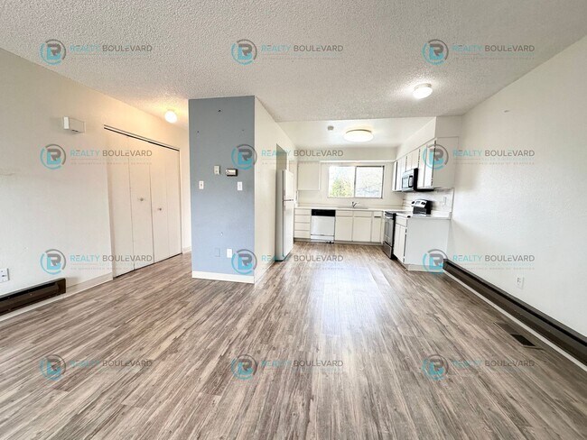 Building Photo - 527 Smithridge Park