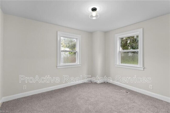 Building Photo - 3826 Abingdon Cir