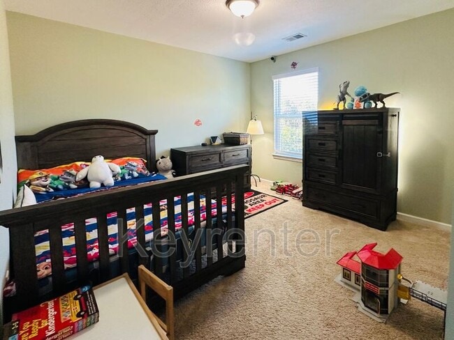 Building Photo - 104 Jesse Baker Ln