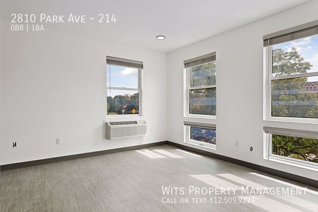 Building Photo - 2810 Park Ave