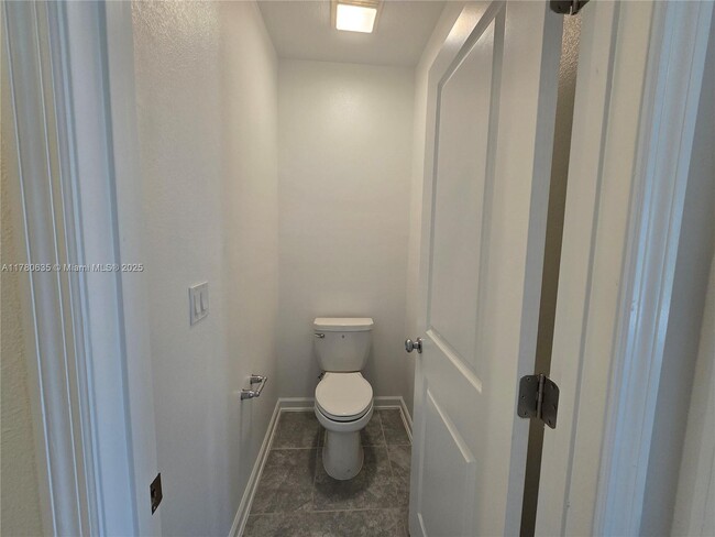 Building Photo - 5814 Le Marin Wy