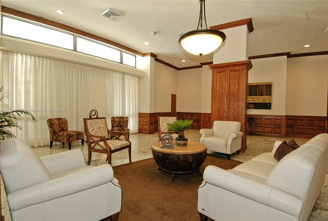 Building Photo - 3505 S Ocean Dr