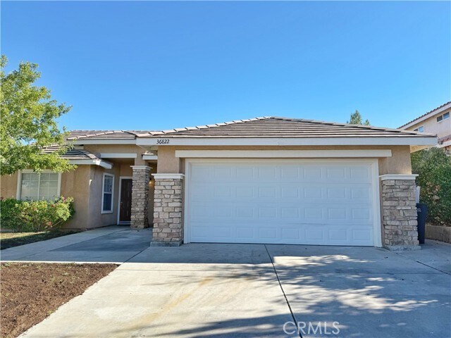 Building Photo - 36822 Firethorn St