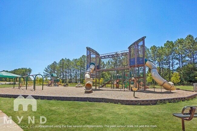Building Photo - 334 Taverners Ln