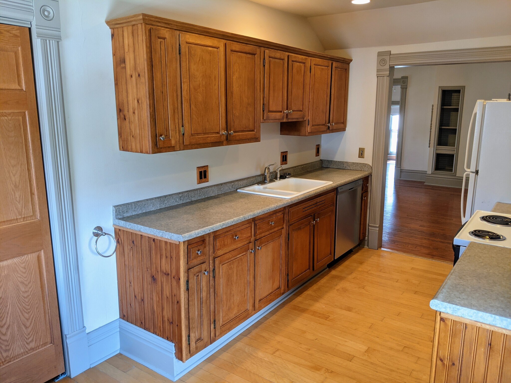 Kitchen - 128 S Main St