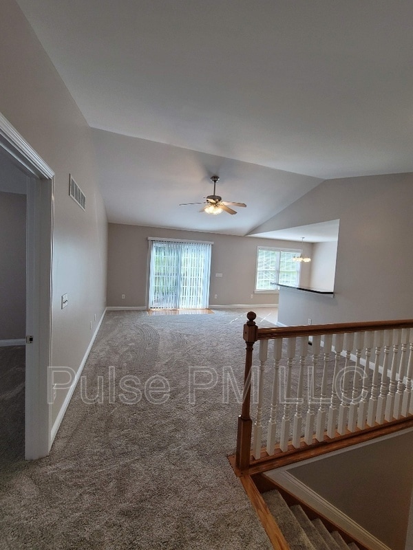Building Photo - 10189 Chestnut Oak Dr