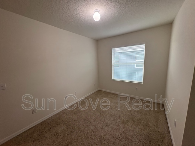 Building Photo - 32997 Kaloko Rd