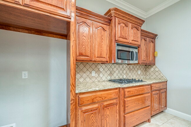 Building Photo - 2903 Savoy Pl