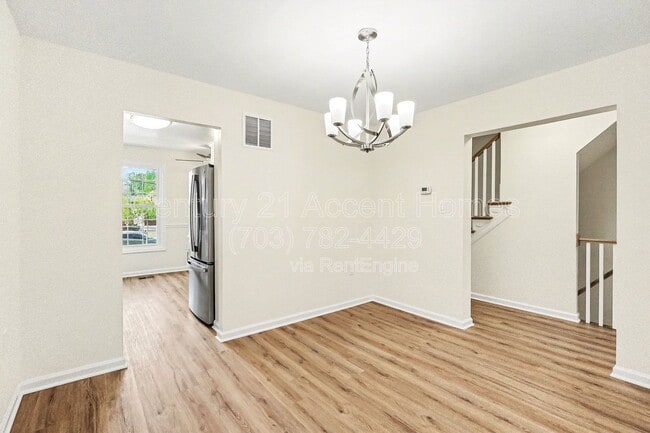 Building Photo - 7245 Reservoir Rd