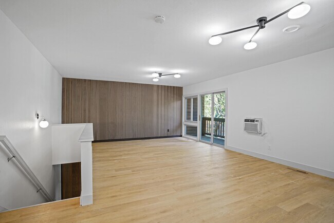 Floorplan - 815 Dewey Ave