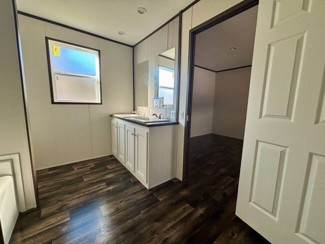 Building Photo - 2101 Ladnier Rd