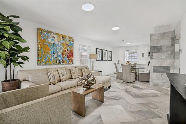 Building Photo - 4419 Sexton Ln