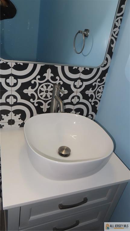 Building Photo - 1 Sturbridge Dr