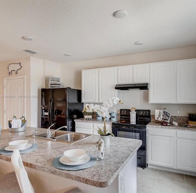 Building Photo - 1563 Dawnview Wy