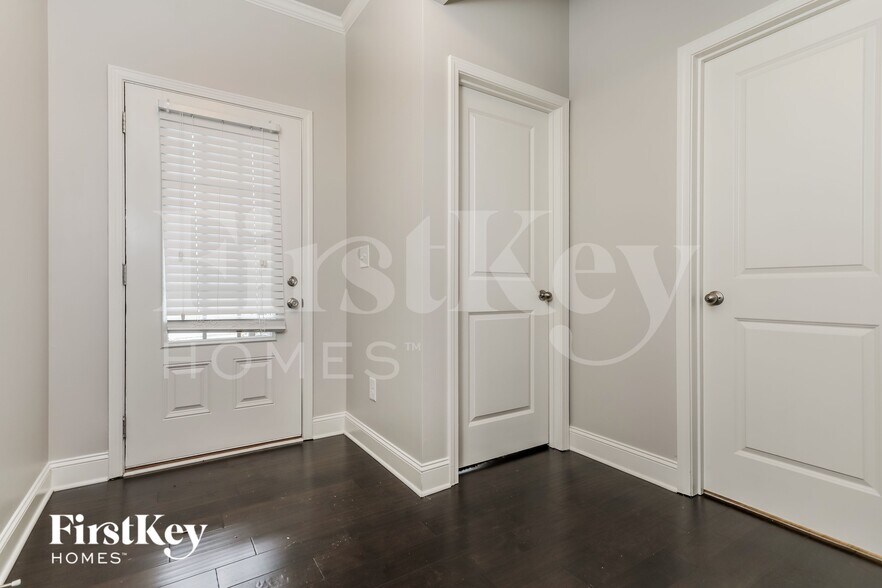 Building Photo - 4648 Brayden Dr