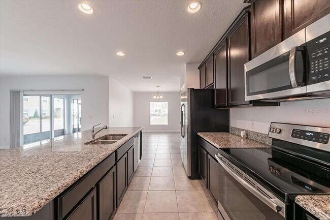 Building Photo - 369 Annabelle Way