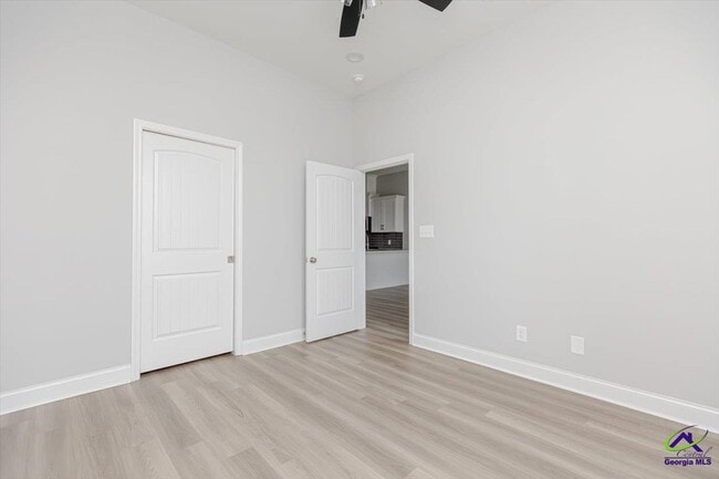 Building Photo - 1009 Northside Dr