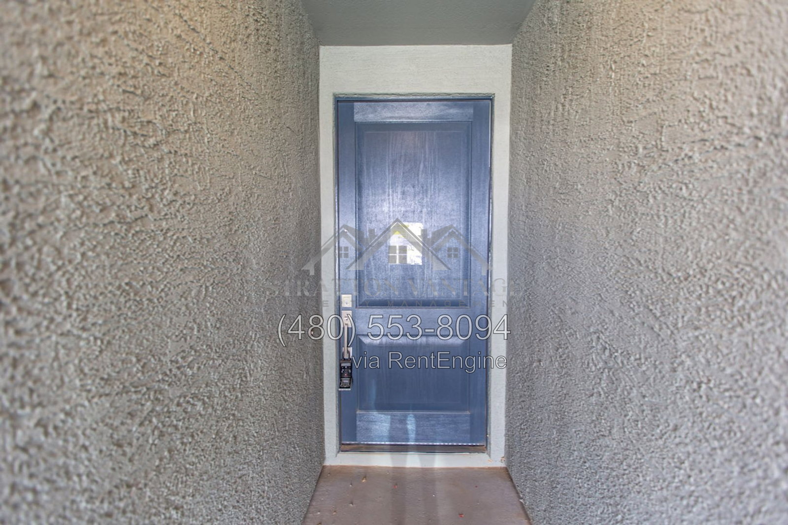 Building Photo - 15249 W Latham St