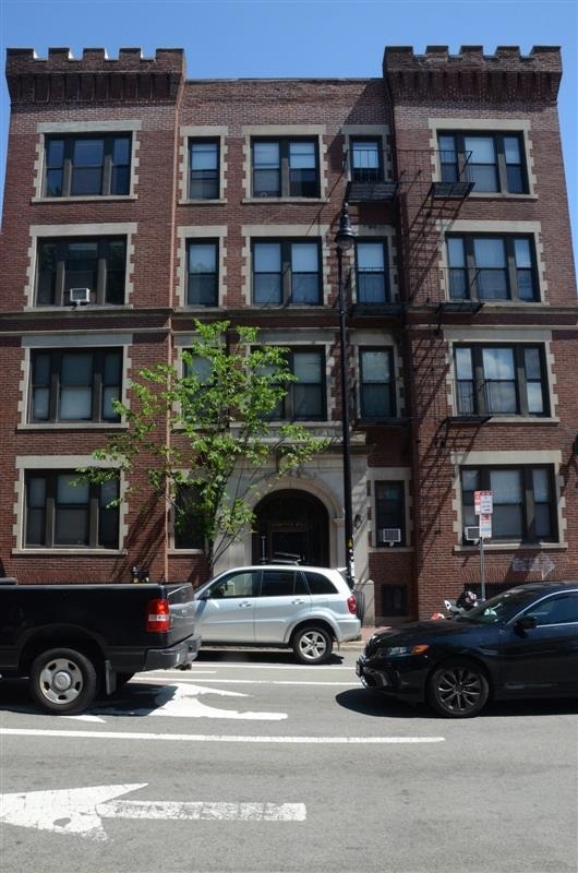Building Photo - 48 JFK St
